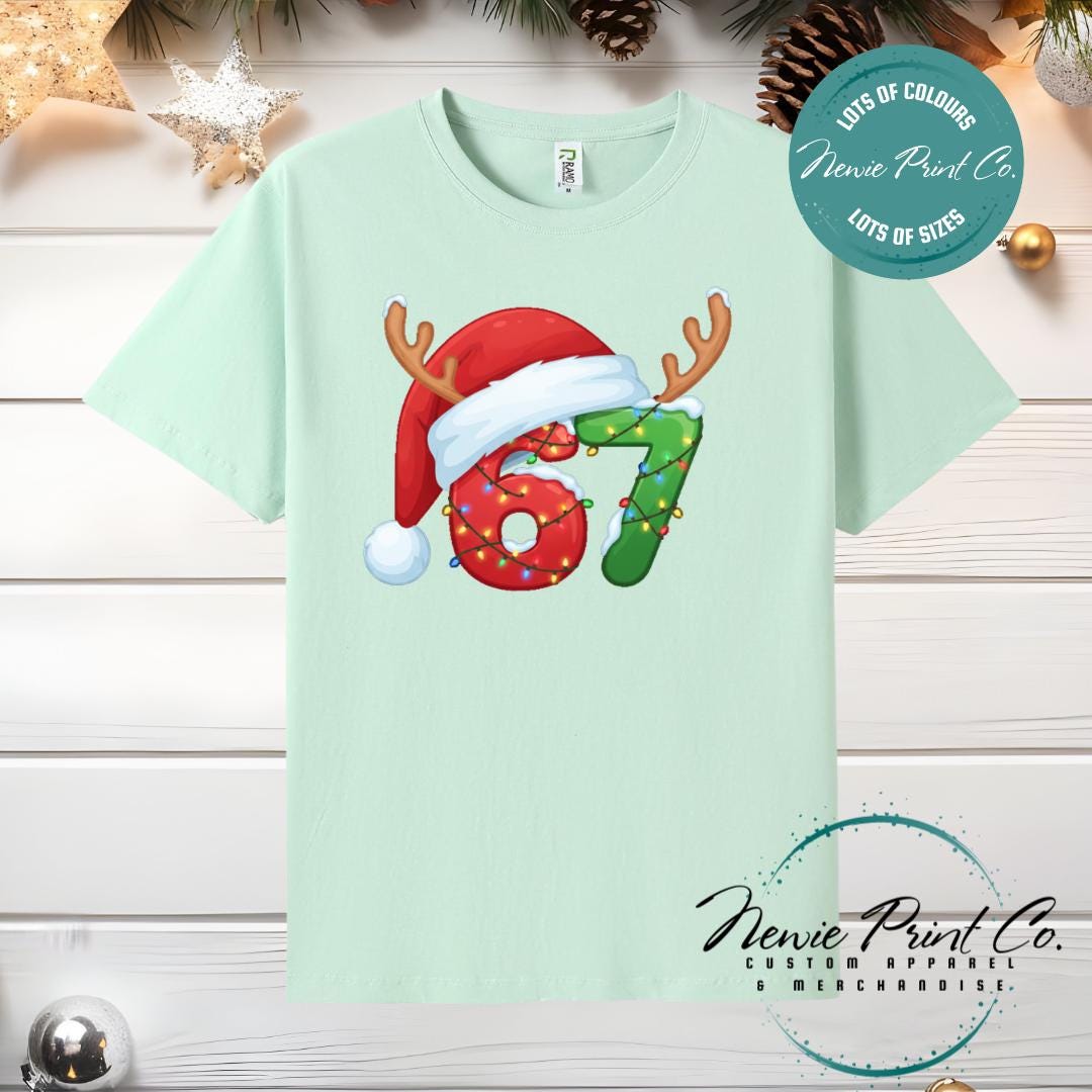 Santa Hat 6 7 - Christmas T-shirt