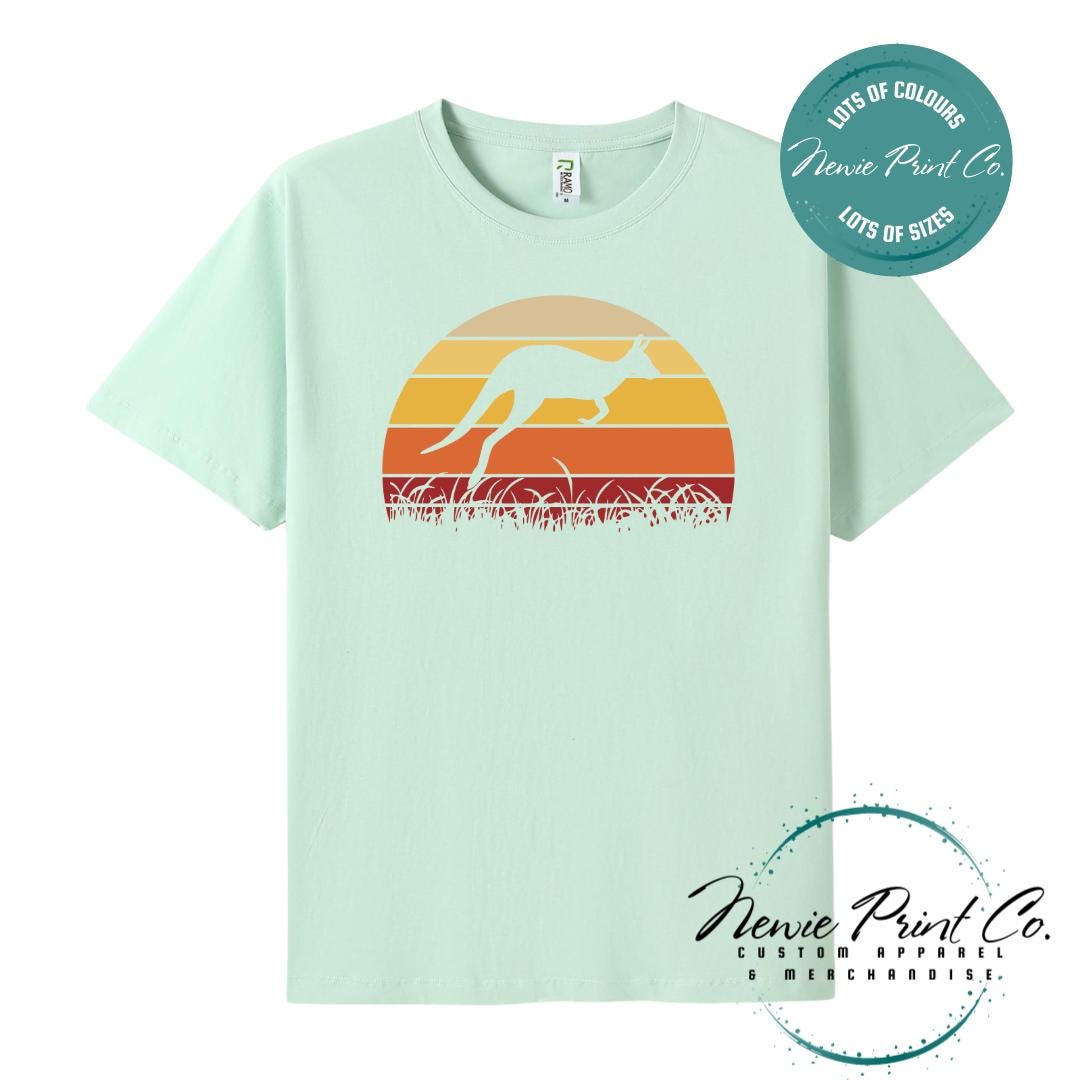 Retro Kangaroo T-Shirt | Aussie Roo Tee | Australian Graphic Shirt | Family T-Shirt