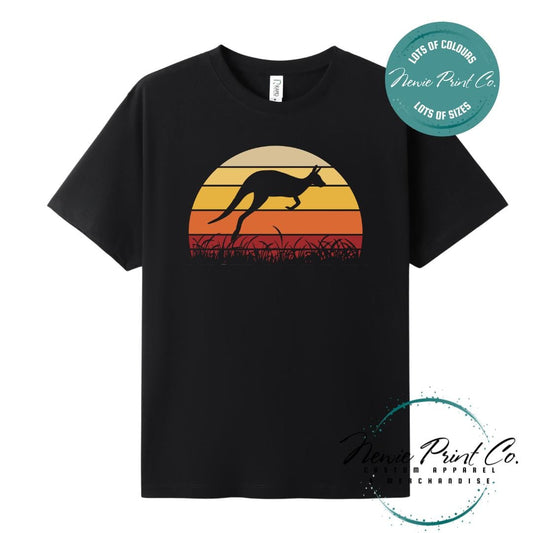 Retro Kangaroo T-Shirt | Aussie Roo Tee | Australian Graphic Shirt | Family T-Shirt